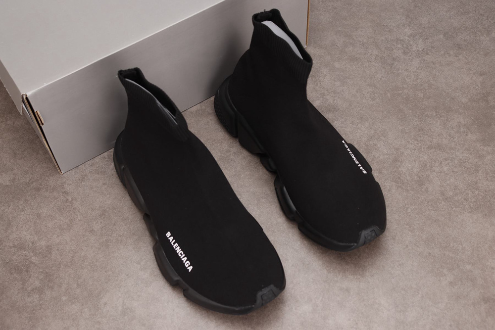 巴黎世家 袜鞋 黑