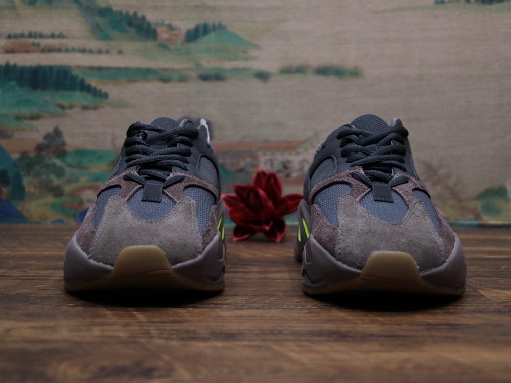 yeezy700椰子7008jpg