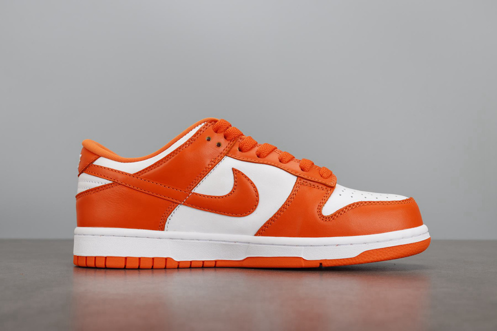 dunk sb 雪城大学 白橙